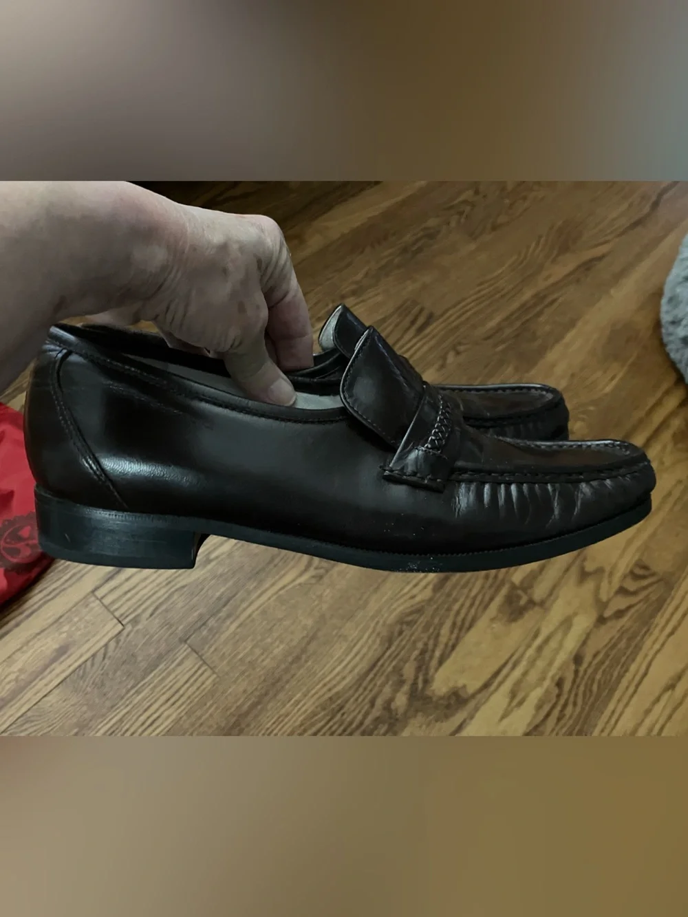 Men's Stuart McGuire Black  Leather Penny Loafers size 8D